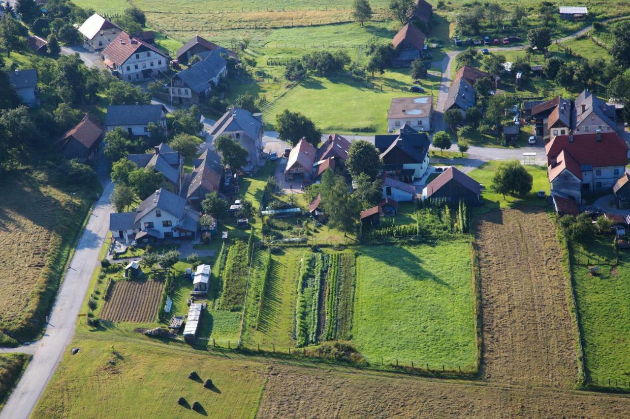 Gostel Koprivnik Pri Kocevju, Kocevski Rog Exterior foto