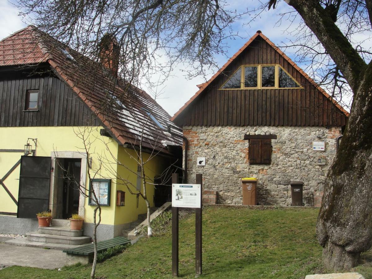 Gostel Koprivnik Pri Kocevju, Kocevski Rog Exterior foto